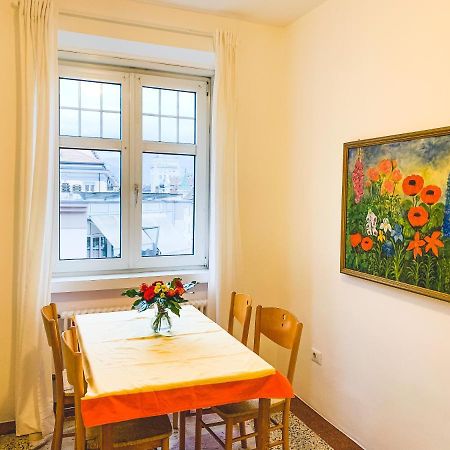 Cozy City Center Apartment Bozen Buitenkant foto