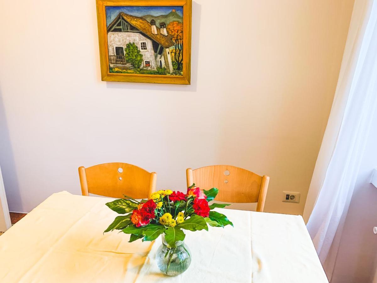 Cozy City Center Apartment Bozen Buitenkant foto